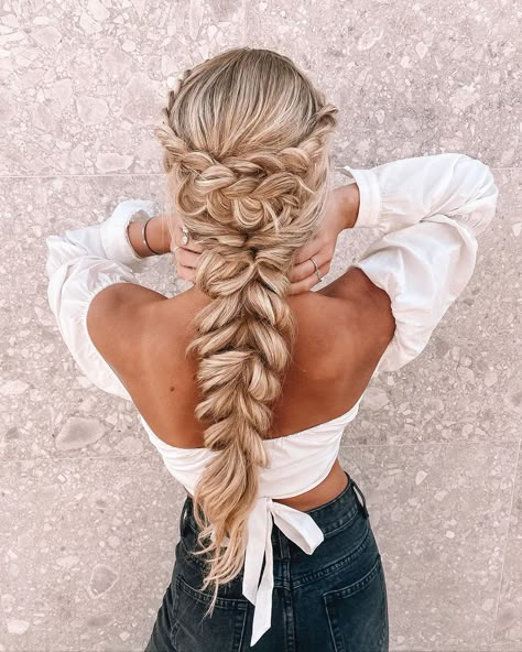 Cute Prom Hairstyles, Luxy Hair Extensions, Luxy Hair, Peinados Recogidos, Dance Hairstyles, Fishtail Braid, Prom Hairstyles For Long Hair, 100 Remy Human Hair, Dirty Blonde