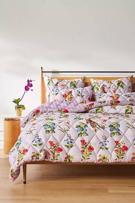 Maeve by Anthropologie Organic Sateen Quilt | Anthropologie Anthropologie Bedroom, Perfect Bedding, Armless Loveseat, Quilted Bedspreads, Colorful Cakes, Wall Racks, Knitted Throws, Spring Home, California King