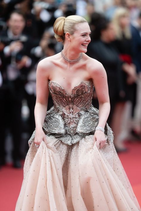 Cannes Film Festival Red Carpet 2023 Elle Fanning Red Carpet, Film Festival Looks, Red Carpet 2023, Cannes Film Festival 2023, Bright Blue Hair, Corset Ball Gowns, Cannes Film Festival Red Carpet, Dakota And Elle Fanning, Lori Harvey