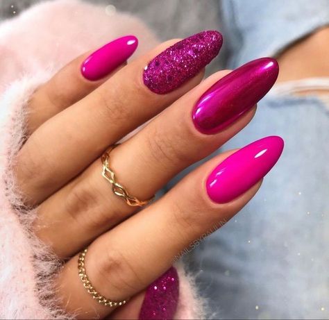 Hot Pink Nails With Glitter, Hot Pink Summer Nails, Pink Summer Nails, Pink Summer, Nail Color, Purple Nails, Summer Look, Spot On, Nail Design