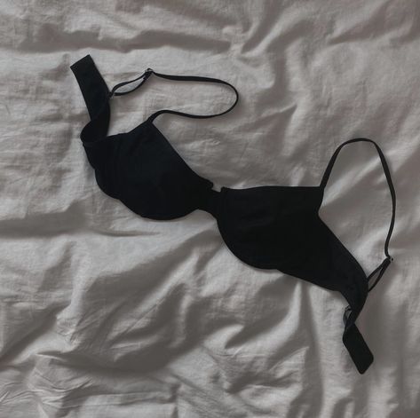 Bra // lingerie aesthetic Bra Thrown On Floor, Cute Bra Aethstetic, Bra Aesthetics And Beauty, Bra Aethstetic, Hanging Bras, Lingerie Aesthetic, Bra Photos, Small Bra, Fancy Makeup