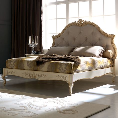 Ornate Ivory and Gold Italian Button Upholstered Bed French Style Bedroom Furniture, Leather Upholstered Bed, Classical Furniture, Kabinet Dapur, Classic Bed, Classic Bedroom, Italian Furniture, Upholstered Bed, Modern Bed