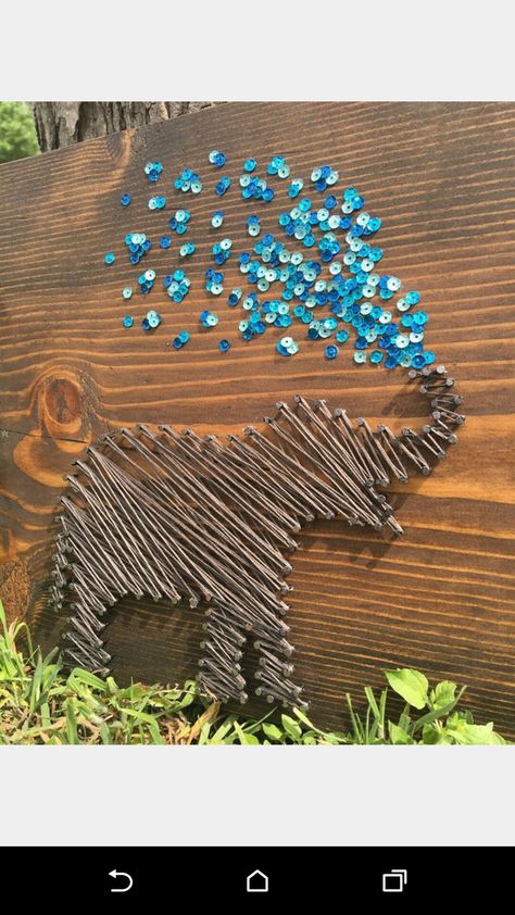 Nursery decor Diy Elephant Decor, Timber Artwork, Elephant Spraying Water, Elephant Crafts, String Wall Art, Nail String Art, String Art Patterns, String Art Diy, Elephant Decor