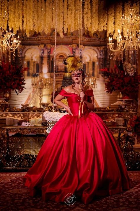 Masquerade Red Dress, Masquerade Ball Dresses And Masks, Masquerade Quinceanera Ideas, Masquerade Ball Aesthetic, Masquerade Gowns, Masquerade Party Themes, 18th Birthday Ideas, Mascarade Ball, Quinceanera Masquerade