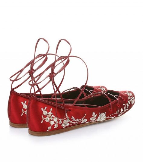 Etro embroidered ballet pumps. Ivory Ballet Flats, Red Ballet Shoes, Floral Flat Shoes, Red Shoes Flats, Floral Ballet Flats, Ivory Flats, Floral Print Shoes, Red Ballet Flats, Satin Ballet Flats