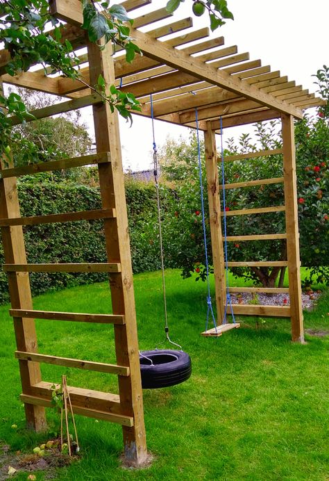 DIY swing pergola Adult Swings Backyard, Backyard Goals, Diy Swing, Play Area Backyard, Pergola Swing, Backyard Swings, Play Garden, Garden Swing, Backyard Playground