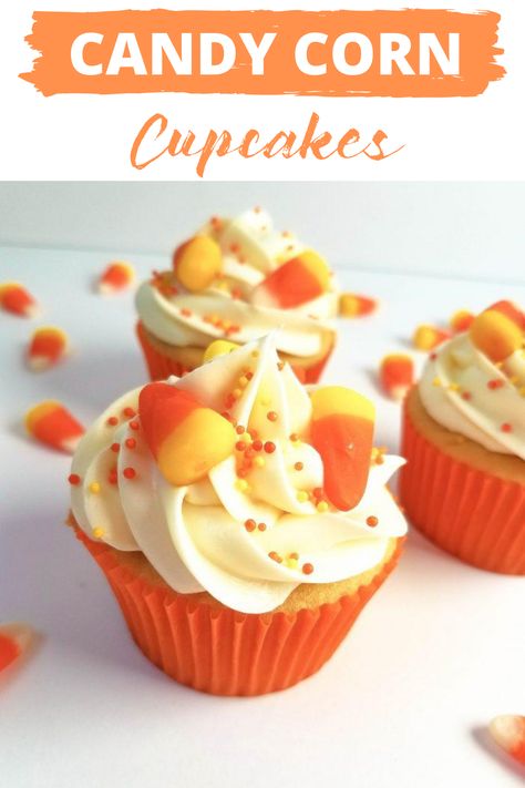 Halloween Candy Corn Cupcakes, Candy Corn Desserts, Candy Corn Recipe, Corn Cupcakes, Halloween Cupcakes Decoration, Candy Corn Cupcakes, Halloween Food Cupcakes, Halloween Deserts, Cupcakes Easy