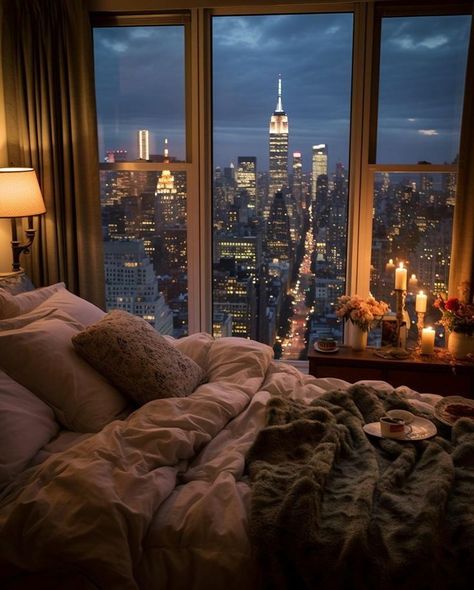 Modern Bedroom Apartment, City Apartment Aesthetic, New York Apartment Aesthetic, Nyc Apartment Aesthetic, New York Studio Apartment, New York Bedroom, Nyc Rooms, City Bedroom, City View Apartment