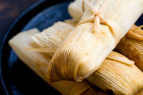 Turkey tamales with guajillo-cranberry mole Turkey Tamales, Beef Tamales, Mole Recipe, Homesick Texan, Shredded Turkey, Tamale Recipe, Tamale Pie, Mole Sauce, Cranberry Relish