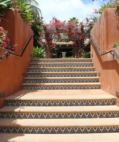 Spanish Staircase, Mediterranean Stairs, Mediterranean Resort, Spanish Style Tile, Tiled Staircase, Rustic Staircase, Revival Design, Stairway Decorating, Mediterranean Interior Design