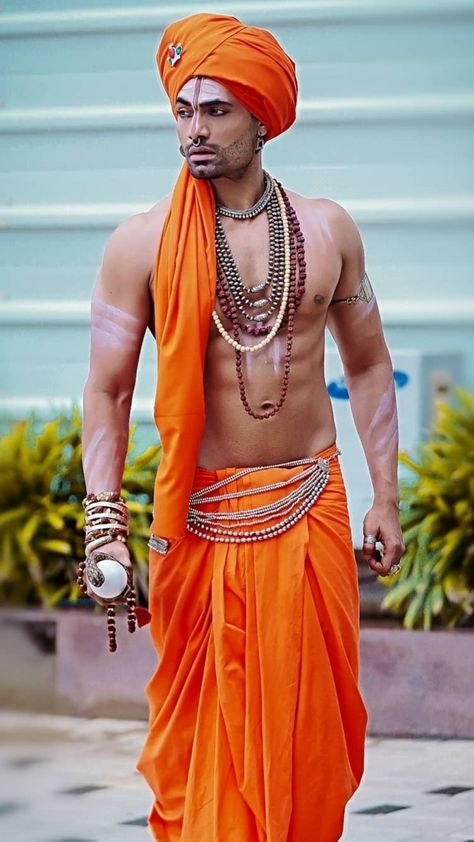 Male Art Photography, Genderless Fashion, Fashion Walk, Marvel Characters Art, Indian Men Fashion, People Clothes, Indian Man, Indian Inspired, Outdoor Fashion