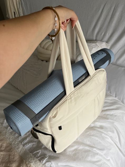 Pilates Gym Bag, Yoga Blue Aesthetic, Pilates Blue Aesthetic, Blue Pilates Aesthetic, Blue Pilates Princess Aesthetic, Blue Yoga Aesthetic, Blue Workout Aesthetic, Blue Gym Aesthetic, Blue Pilates Princess