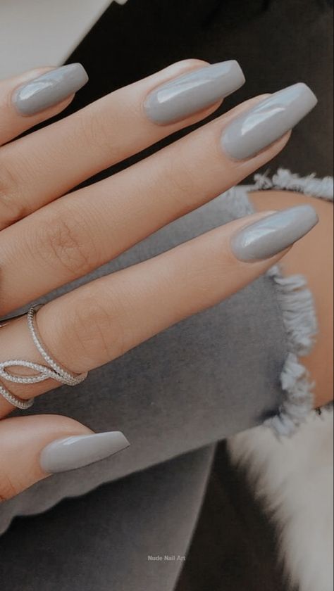 Grey Nails Ideas Acrylic, Clear Gray Nails, Grey Ballerina Nails, Light Grey Nails Acrylic, Gray Shimmer Nails, Nail Inspo Grey, Light Gray Nail Ideas, Light Grey Nail Ideas, Grey French Nails