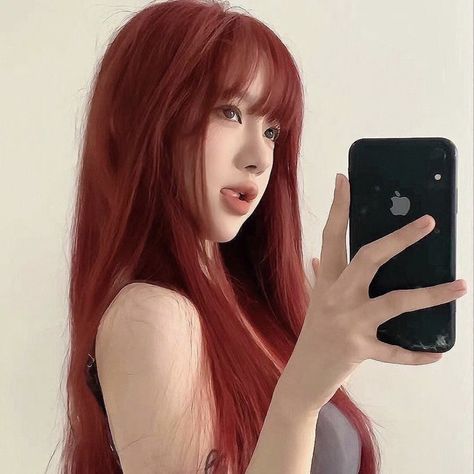 Red Hair Korean, Korean Hair Dye, Red Hair With Bangs, Korean Life, Pretty Clothing, Color Streaks, Korean Hair Color, Red Hair Inspo, Teal Hair