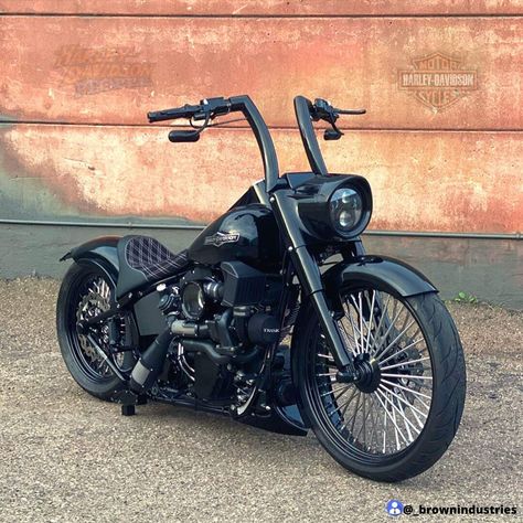 Harley Softail Custom, Harley Davidson Motorcycles Sportster, Harley Street Bob, Harley Davidson Images, Street 750, Harley Davidson Pictures, Custom Motorcycles Bobber, Custom Motorcycles Harley, Custom Street Bikes