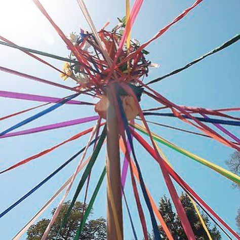 It’s Beltane! Have a wonderful day peeps! Don’t forget to make offerings to the fae and the ancestors!! And if you have the opportunity dance the maypole! All my love and light ✨ 🧡 May Day Aesthetic, Maypole Wedding, Fae Offerings, Wicker Man, The Fae, May Days, Spring Equinox, Beltane, Have A Wonderful Day