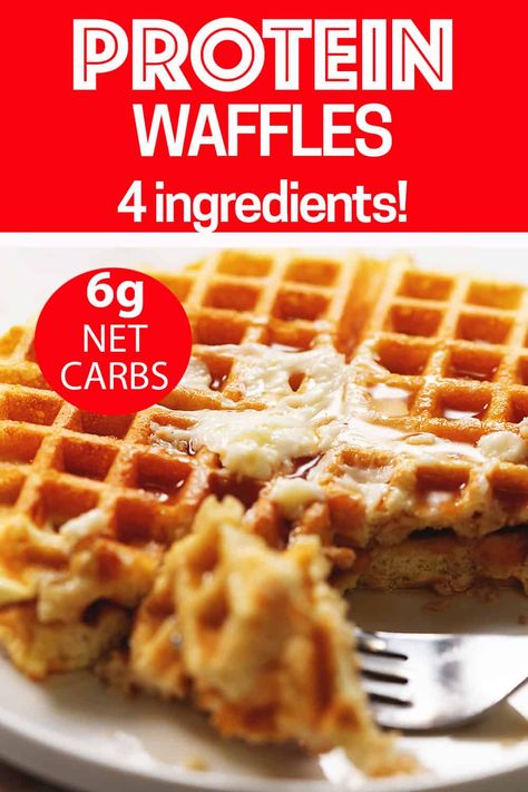 These actually crispy low carb and keto waffles are packed with protein.  Use your favorite whey protein powder, eggs, water, and baking powder to make these delicious and healthy protein waffles. Whey Protein Recipes, Keto Waffles, Keto Protein, Keto Breakfasts, Desayuno Keto, Protein Baking, Protein Waffles, Protein Dinner, Waffles Recipe