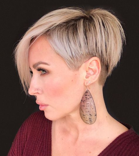 50 Newest Ways to Wear an Asymmetrical Haircut in 2022 - Hair Adviser Long Asymmetrical Haircut, Short Asymmetrical Haircut, Spring Haircuts, Asymmetrical Pixie Cuts, Curly Pixie Hairstyles, Asymmetrical Bob Haircuts, Asymmetrical Haircut, Pixie Cut With Undercut, Pixie Bob Haircut