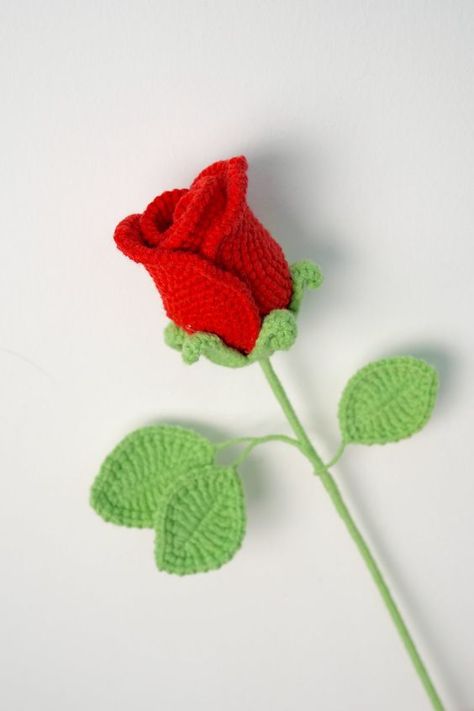 Crochet Long Stem Roses Free Pattern, Crochet Rose Petals Pattern, Crochet Rose Video Tutorial, How To Crochet Roses Free Pattern, Crochet Small Rose Free Pattern, Small Crochet Roses Free Pattern, Crochet Roses Tutorial, Crochet Rose Buds Free Pattern, Crochet Petals Free Pattern