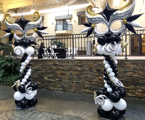 Mascarade Party Decorations, Masquerade Party Decorations Theme, Masquerade Holiday Party, Masquerade Party Centerpieces, Not Here, Masquerade Ball Decorations, Christmas Masquerade Party, Masquerade Party Themes, Sweet 16 Masquerade Party