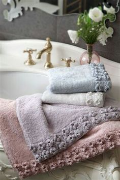 Ahh – the bath – Linda Mahkovec – Author Bed And Breakfast Inn, Blue Cottage, Romantic Homes, Linens And Lace, Vintage Elegant, Beautiful Bathrooms, Bath Decor, Cottage Style, Bed And Breakfast