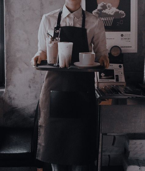 Cook Aesthetic, Barista Aesthetic, Princess Charm School, Android Wallpaper Dark, Cozy Coffee Shop, Vision Board Pictures, Coffee Shop Aesthetic, Summer Jobs, Cute Cafe