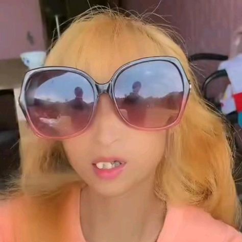 Xiao Xiao (@xiuzhenxiao.86) | TikTok Xiao Xiao Dobby, Super Meme, Xiao Xiao, Current Mood Meme, Cute Small Animals, Baby Faces, Paper Dolls Book, Reaction Face, Fandom Funny