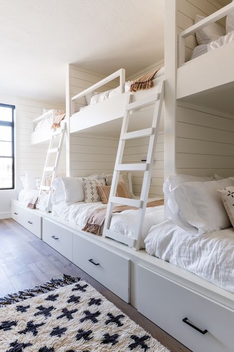 2022 Flooring Trend: Wood Alternative – Becki Owens Blog Modern Bunk, Alternative Flooring, Bunk Bed Loft, Bunk Rooms, Small Apartment Interior, Grandma Christmas, Becki Owens, Flooring Trends, Bunk Room