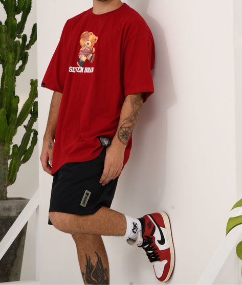 Jordan 1 Red Outfit, Red Jordan 1 Outfit, Jordan 1 Outfit, Chicago Outfit, Red Jordans, Jordan Outfit, Mens Summer Outfits, Mens Casual Outfits Summer, Jordan Outfits