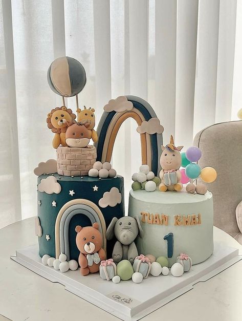 Birthday Cake. Cake decorating. Unique and creative cake designs for all occasions. ✨ Cake For One Year Old Boy, Baby Boy Birthday Cake 1 Year, Gateau Baby Shower Garcon, Bear Birthday Cake, Cake Designs For Boy, Twin Birthday Cakes, Boys 1st Birthday Cake, Baby Boy Birthday Cake, Fry Bake