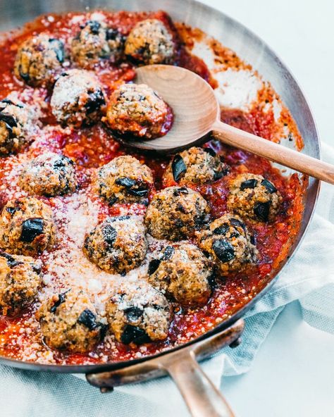 Eggplant Meatballs Recipes, Italian Style Dinner, Meatballs Vegetarian, Roasted Eggplant Pasta, Fennel And Orange Salad, Eggplant Meatballs, Eggplant Caponata, Vegetarian Meatballs, A Couple Cooks