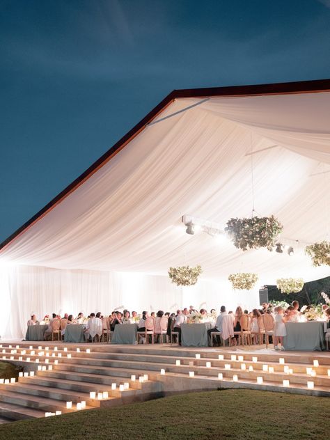 Wedding Ideas Garden Theme, Big Tent Wedding, Garden Wedding Venue Ideas, Resort In Bali, Christian Veils, Wedding In Bali, Business Goal, Future Inspiration, Events Place