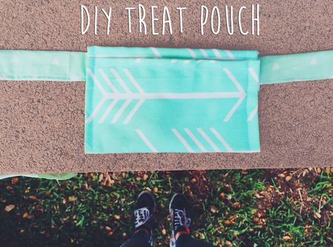 How to sew your own DIY Treat Pouch! | Path & Paw Dog Training Quotes, Sewing For Dogs, Sewing Projects Kids, Dog Sewing Projects, Positive Reinforcement Dog Training, Diy Treat Bag, Craft Fair Vendor, Jake From State Farm, Kids Sewing Projects