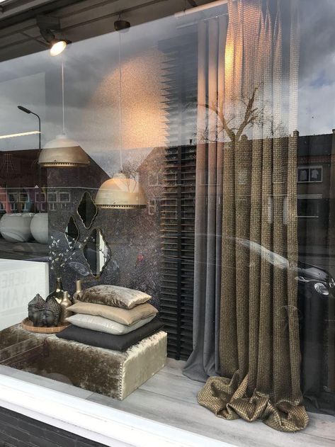 Fabric Window Display, Zara Home Window Display, Furniture Store Design, Interior Design Curtains, Fabric Store Design, Window Display Retail, Curtain Store, Store Window Display, Store Window Displays