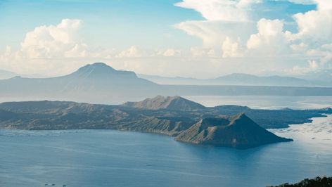 Mountain, water, lake, #proverb, #Thelighthouse Pixie Bob Haircut With Bangs, Mac Desktop Organizer, Pixie Bob Hair, Volcano Wallpaper, Volcano Photos, Desktop Organizer Wallpaper, Taal Volcano, Biblical Wisdom, Chic Haircut