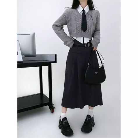 American High School Outfit, Knit Sweater Skirt, Shirt With Tie, High School Outfits, American School, Year Book, Skirt With Belt, High School Outfit, Ootd Ideas