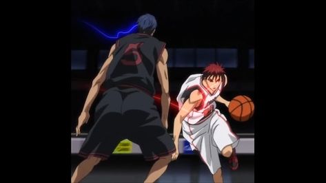 Kagami Vs Aomine, Kuroko Basket, Kuroko Basketball, Kuroko's Basketball, Kuroko No Basket, No Basket, Tatting, Basketball, Anime