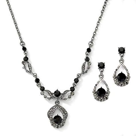 Mariell Jet Hematite Black Vintage Crystal Necklace & Ear... https://smile.amazon.com/dp/B07RYBDM4H/ref=cm_sw_r_pi_dp_U_x_U9-iEbH6HAEVP Black Prom Jewelry, Gatsby Theme Wedding, Rhinestone Bridal Jewelry, Fairycore Jewelry, Dr Jewelry, Crystal Bridal Jewelry Sets, Great Gatsby Style, Black Wedding Gowns, Hoco Inspo