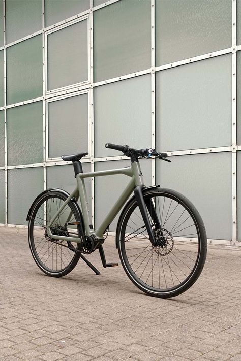 First Look: ein erster Blick auf das stylische Urban E-Bike Asfalt GT2 aus der Schweiz — urbanbike.news Urban Bike Style, E Bicycle, Urban Bicycle, Bike Aesthetic, Bicycle Lock, Urban Bike, Electric Bikes, Bike Style, E Scooter