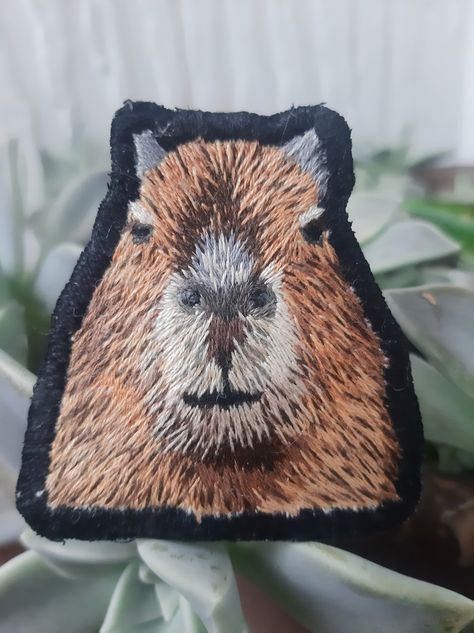 Capybara Embroidery, Capybara Art, Thread & Yarn, Product Ideas, Embroidery And Stitching, Make It Work, Embroidery Art, Stitching, Thread