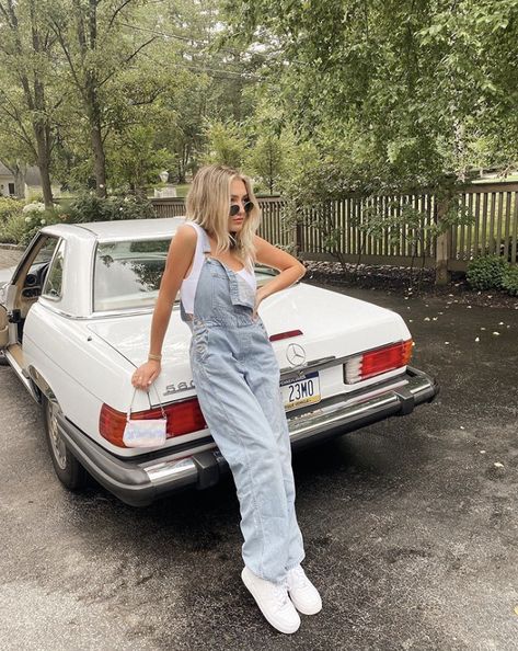 "Took out the old Mercedes for a spin ✨" Wearing Levi Overalls Levi Overalls, Denim Romper Shorts, Rompers For Teens, Jean Short Overalls, Overall Jumper, Denim Overalls Shorts, Jumper Outfit, Denim Jumper, Wrap Jumpsuit