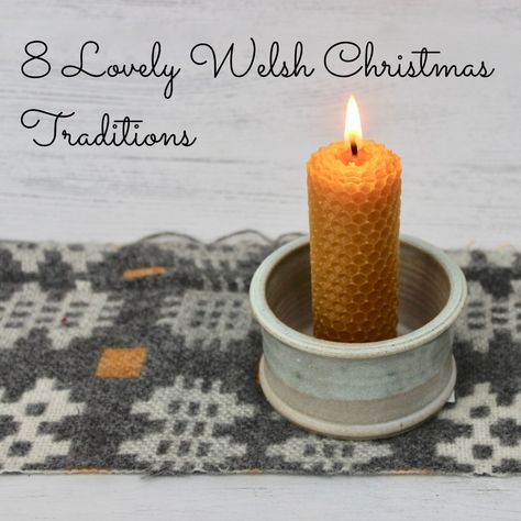 Welsh Christmas Cookies, Welsh Christmas Traditions, Welsh Christmas Decorations, Scottish Christmas Traditions, Wales Culture, Welsh Decor, Welsh Aesthetic, Welsh Traditions, Yule 2023