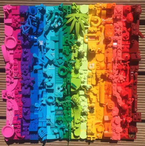 Diy Parascope, Lego Wall Art, Lego Diy Crafts, Rainbow Things, Lego Mosaic, Lego Challenge, Lego Wall, Lego Diy, Lego Activities