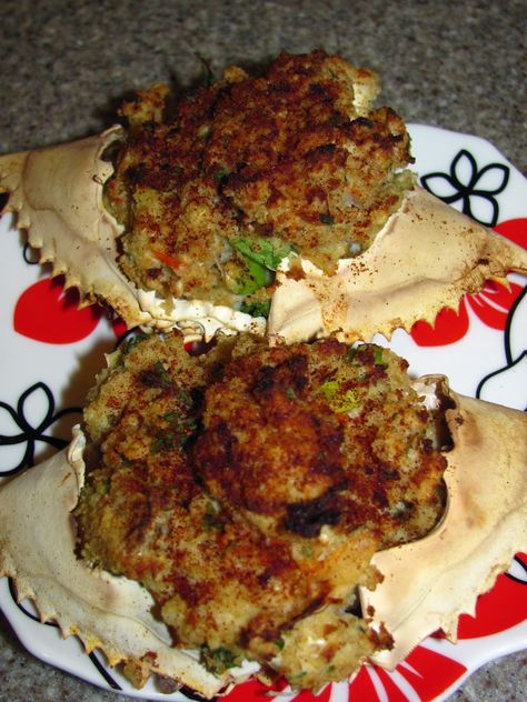 For the Love of Food: Stuffed Deviled Crabs Devil Crab Recipe, Crab Snacks, Deviled Crab Recipe, Deviled Crab, Stuffed Crab, Seafood Ideas, Trigger Fish, Cooking With Toddlers, Crab Cake Recipes