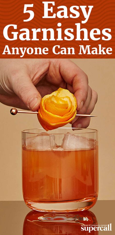 Artistic Cocktails, Cocktail Reels, Speakeasy Drinks, Cucumber Ribbons, Drink Garnish, Hawaii Decor, Bartending Tips, Cocktail Garnishes, Citrus Garnish