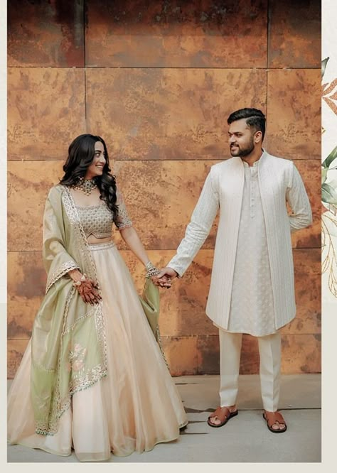 Couple Roka Outfit, Groom Kerala Wedding Outfits, Roka Poses For Couples, Couple Poses For Roka Ceremony, Roka Photoshoot Ideas, Engagement Dress For Bride And Groom, Sangeet Outfit For Groom, Traditional Pre Wedding Photoshoot, Haldi Couple Poses