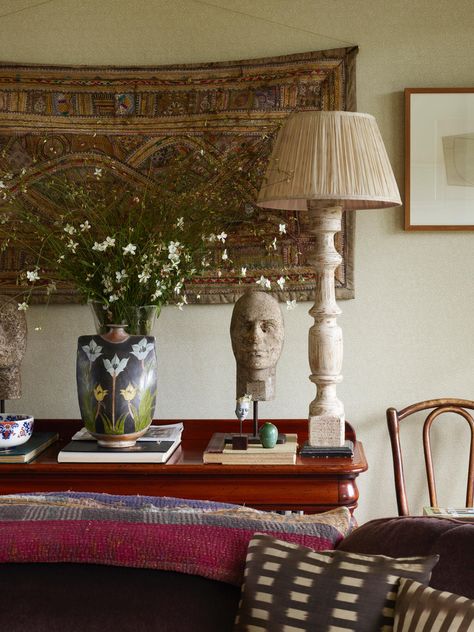 Susanna Thomas & Co Emma Burns, Mews House, London Townhouse, Edwardian House, Bohemian Chic, William Morris, Interior Inspiration, Life Is Good, Home And Family