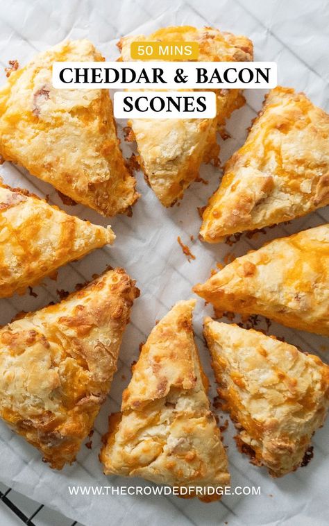 Cheddar Bacon Scones, Scone Recipes Easy, Stuffed Scones, Maple Bacon Scones, Scones Savory, Bacon Cheddar Scones, Cheddar Scones Recipe, Bacon Cheddar Biscuits, Bacon Scones