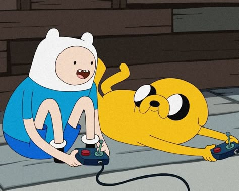 Finn Jake Marceline Bubblegum, Finn And Jake Aesthetic, Finn And Jake Matching Pfp, Fin Y Jake, Fin The Human, Finn And Jake Adventure Time, Adventure Time Finn And Jake, Jake And Finn, Jake Adventure Time