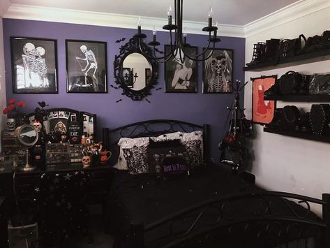 I love this purple wall . . #Repost @funeralxqueen ・・・ I updated my room Ecclectic Decor, Spooky Room, Gothic Decor Bedroom, Goth Bedroom, Occult Decor, Gothic Room, Gothic Bedroom, Purple Rooms, Dark Home Decor